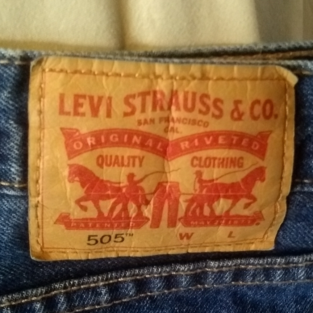Levi jeans
